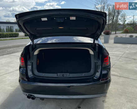 Черный БМВ 5 Серия ГТ, объемом двигателя 2.99 л и пробегом 360 тыс. км за 15300 $, фото 8 на Automoto.ua