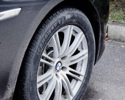 Чорний БМВ 5 Серія ГТ, об'ємом двигуна 3 л та пробігом 210 тис. км за 17000 $, фото 6 на Automoto.ua