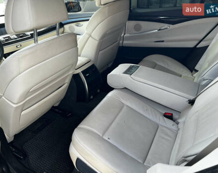 Черный БМВ 5 Серия ГТ, объемом двигателя 2.99 л и пробегом 360 тыс. км за 15300 $, фото 13 на Automoto.ua