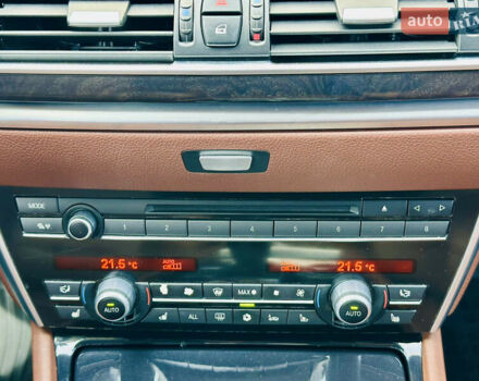 БМВ 5 Серия ГТ 2011 в Киеве на Automoto.ua Черный БМВ 5 Серия ГТ, объемом двигателя 3 л и пробегом 151 тыс. км за 13990 $, фото 59 на Automoto.ua