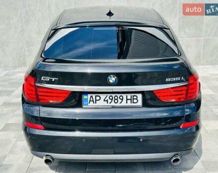 Черный БМВ 5 Серия ГТ, объемом двигателя 3 л и пробегом 151 тыс. км за 13790 $, фото 81 на Automoto.ua