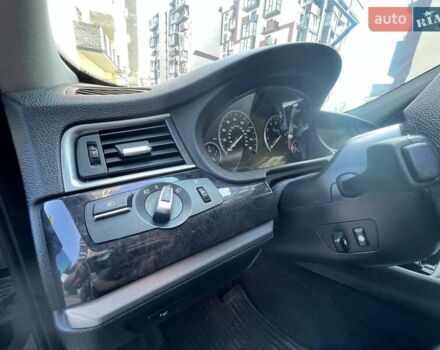 Черный БМВ 5 Серия ГТ, объемом двигателя 2.98 л и пробегом 216 тыс. км за 13999 $, фото 19 на Automoto.ua