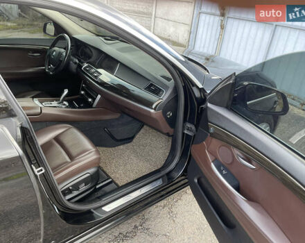 Черный БМВ 5 Серия ГТ, объемом двигателя 2 л и пробегом 194 тыс. км за 22300 $, фото 17 на Automoto.ua