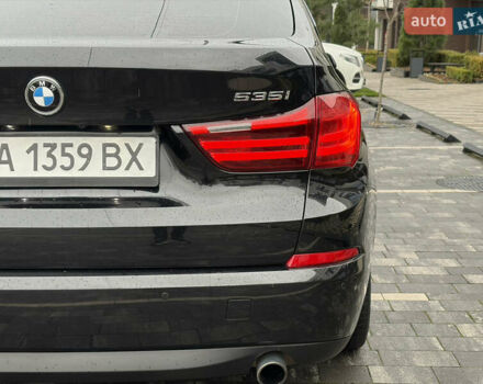 Чорний БМВ 5 Серія ГТ, об'ємом двигуна 3 л та пробігом 113 тис. км за 21500 $, фото 18 на Automoto.ua
