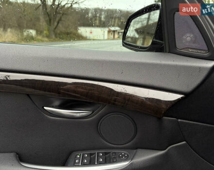 Чорний БМВ 5 Серія ГТ, об'ємом двигуна 3 л та пробігом 113 тис. км за 21500 $, фото 37 на Automoto.ua