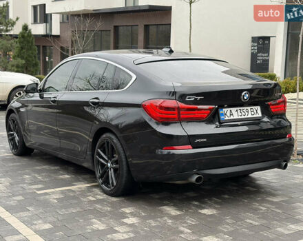 Чорний БМВ 5 Серія ГТ, об'ємом двигуна 3 л та пробігом 113 тис. км за 21500 $, фото 4 на Automoto.ua