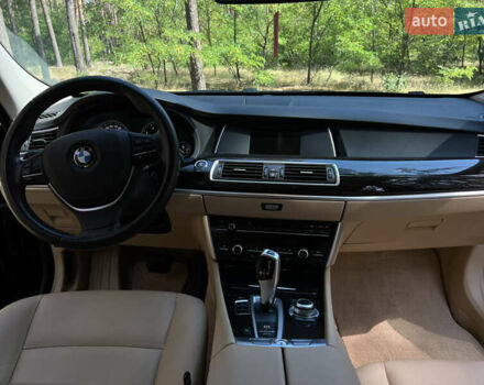 Чорний БМВ 5 Серія ГТ, об'ємом двигуна 2 л та пробігом 109 тис. км за 19900 $, фото 14 на Automoto.ua