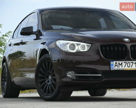 Красный БМВ 5 Серия ГТ, объемом двигателя 3 л и пробегом 221 тыс. км за 16400 $, фото 3 на Automoto.ua