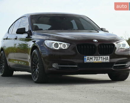 Красный БМВ 5 Серия ГТ, объемом двигателя 3 л и пробегом 221 тыс. км за 16400 $, фото 7 на Automoto.ua