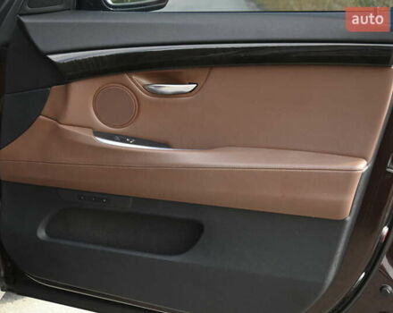 Красный БМВ 5 Серия ГТ, объемом двигателя 3 л и пробегом 221 тыс. км за 16400 $, фото 46 на Automoto.ua