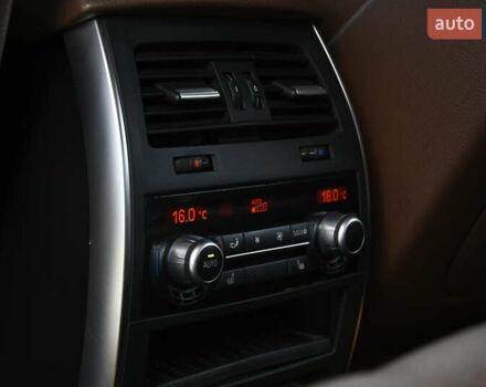 Красный БМВ 5 Серия ГТ, объемом двигателя 3 л и пробегом 221 тыс. км за 16400 $, фото 33 на Automoto.ua