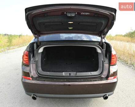 Красный БМВ 5 Серия ГТ, объемом двигателя 3 л и пробегом 221 тыс. км за 16400 $, фото 34 на Automoto.ua