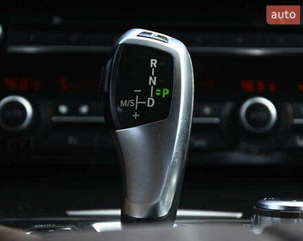 Красный БМВ 5 Серия ГТ, объемом двигателя 3 л и пробегом 221 тыс. км за 16400 $, фото 44 на Automoto.ua