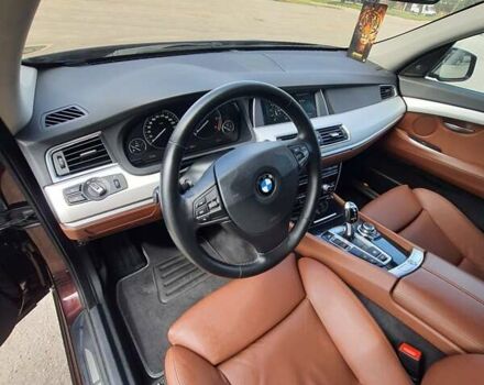 Красный БМВ 5 Серия ГТ, объемом двигателя 3 л и пробегом 286 тыс. км за 20450 $, фото 7 на Automoto.ua