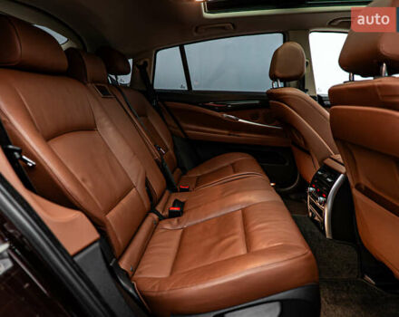 БМВ 5 Серия ГТ 2017 в Киеве на Automoto.ua Красный БМВ 5 Серия ГТ, объемом двигателя 2 л и пробегом 171 тыс. км за 19619 $, фото 22 на Automoto.ua