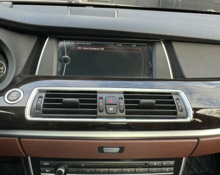 Серый БМВ 5 Серия ГТ, объемом двигателя 3 л и пробегом 285 тыс. км за 18500 $, фото 10 на Automoto.ua