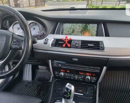 Серый БМВ 5 Серия ГТ, объемом двигателя 2.98 л и пробегом 231 тыс. км за 12950 $, фото 23 на Automoto.ua