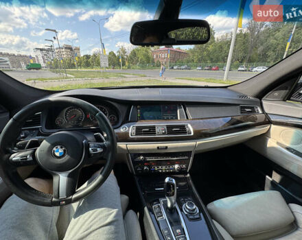 Сірий БМВ 5 Серія ГТ, об'ємом двигуна 3 л та пробігом 215 тис. км за 13500 $, фото 12 на Automoto.ua