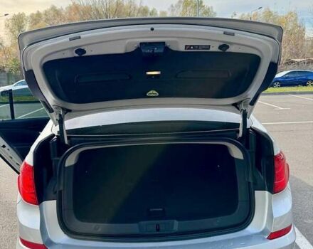 Сірий БМВ 5 Серія ГТ, об'ємом двигуна 3 л та пробігом 208 тис. км за 14500 $, фото 17 на Automoto.ua