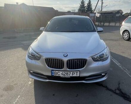 Серый БМВ 5 Серия ГТ, объемом двигателя 2.98 л и пробегом 205 тыс. км за 12000 $, фото 6 на Automoto.ua