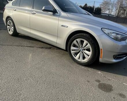 Серый БМВ 5 Серия ГТ, объемом двигателя 2.98 л и пробегом 205 тыс. км за 12000 $, фото 5 на Automoto.ua