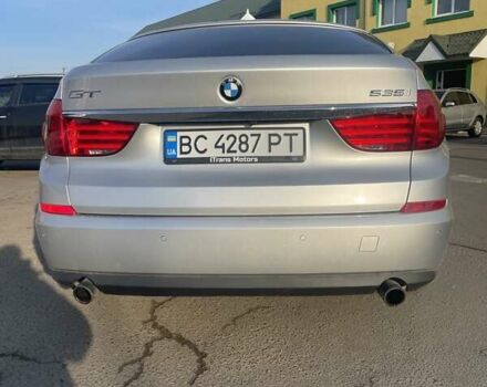 Серый БМВ 5 Серия ГТ, объемом двигателя 2.98 л и пробегом 205 тыс. км за 12000 $, фото 9 на Automoto.ua