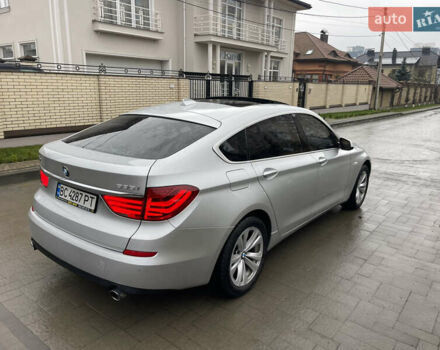 Сірий БМВ 5 Серія ГТ, об'ємом двигуна 3 л та пробігом 207 тис. км за 10999 $, фото 10 на Automoto.ua