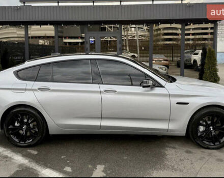 Серый БМВ 5 Серия ГТ, объемом двигателя 2.99 л и пробегом 203 тыс. км за 14900 $, фото 2 на Automoto.ua