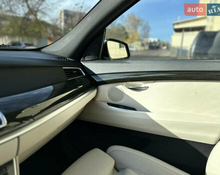 Сірий БМВ 5 Серія ГТ, об'ємом двигуна 0 л та пробігом 200 тис. км за 13998 $, фото 19 на Automoto.ua