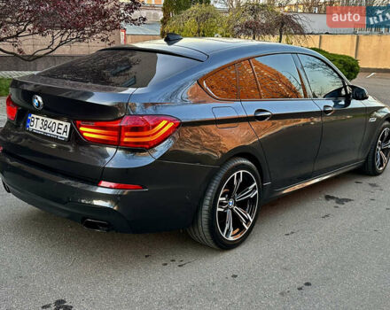 Серый БМВ 5 Серия ГТ, объемом двигателя 3 л и пробегом 222 тыс. км за 15000 $, фото 3 на Automoto.ua