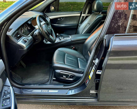 Серый БМВ 5 Серия ГТ, объемом двигателя 3 л и пробегом 222 тыс. км за 15000 $, фото 25 на Automoto.ua