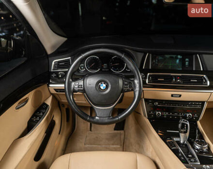 Серый БМВ 5 Серия ГТ, объемом двигателя 2.99 л и пробегом 196 тыс. км за 22900 $, фото 10 на Automoto.ua