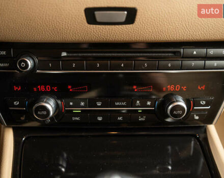 Серый БМВ 5 Серия ГТ, объемом двигателя 2.99 л и пробегом 196 тыс. км за 22900 $, фото 16 на Automoto.ua