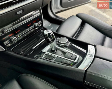 Серый БМВ 5 Серия ГТ, объемом двигателя 2.99 л и пробегом 203 тыс. км за 14900 $, фото 17 на Automoto.ua