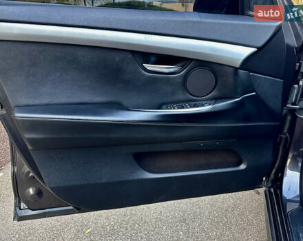 Серый БМВ 5 Серия ГТ, объемом двигателя 3 л и пробегом 222 тыс. км за 15000 $, фото 22 на Automoto.ua