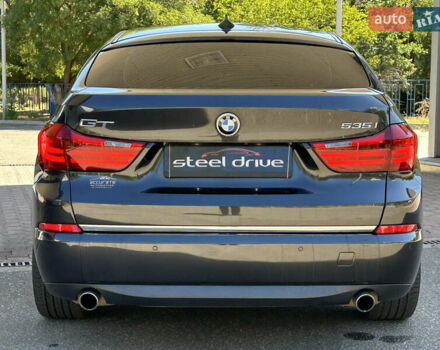 Серый БМВ 5 Серия ГТ, объемом двигателя 2.98 л и пробегом 231 тыс. км за 19999 $, фото 2 на Automoto.ua