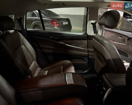 Серый БМВ 5 Серия ГТ, объемом двигателя 3 л и пробегом 220 тыс. км за 17500 $, фото 52 на Automoto.ua