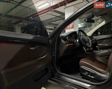 Серый БМВ 5 Серия ГТ, объемом двигателя 3 л и пробегом 220 тыс. км за 17500 $, фото 18 на Automoto.ua