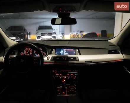 Серый БМВ 5 Серия ГТ, объемом двигателя 2 л и пробегом 180 тыс. км за 18999 $, фото 30 на Automoto.ua