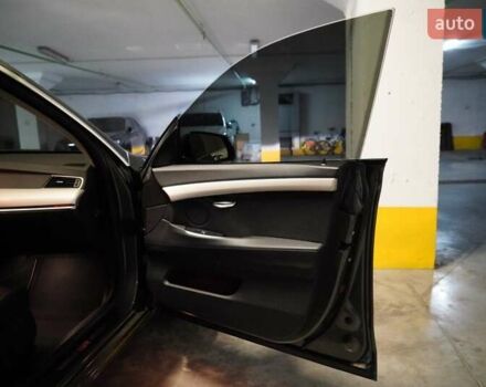 Серый БМВ 5 Серия ГТ, объемом двигателя 2 л и пробегом 180 тыс. км за 18999 $, фото 40 на Automoto.ua