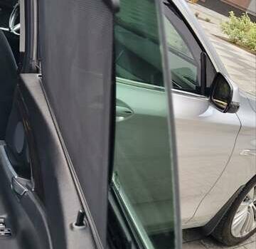 Серый БМВ 5 Серия ГТ, объемом двигателя 2.98 л и пробегом 200 тыс. км за 16200 $, фото 8 на Automoto.ua