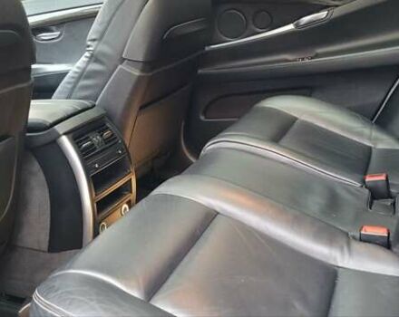 Серый БМВ 5 Серия ГТ, объемом двигателя 2.98 л и пробегом 200 тыс. км за 16200 $, фото 30 на Automoto.ua