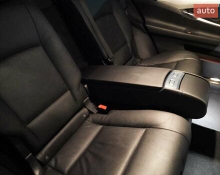 Серый БМВ 5 Серия ГТ, объемом двигателя 2 л и пробегом 180 тыс. км за 18999 $, фото 55 на Automoto.ua