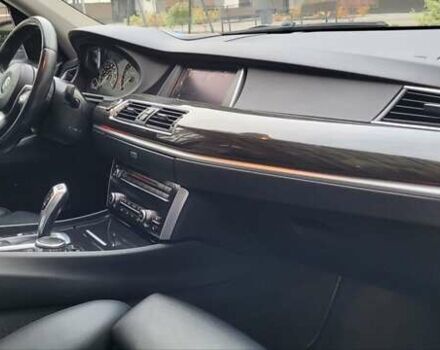 Серый БМВ 5 Серия ГТ, объемом двигателя 2.98 л и пробегом 200 тыс. км за 16200 $, фото 26 на Automoto.ua