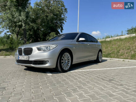 Серый БМВ 5 Серия ГТ, объемом двигателя 2.98 л и пробегом 275 тыс. км за 13400 $, фото 1 на Automoto.ua