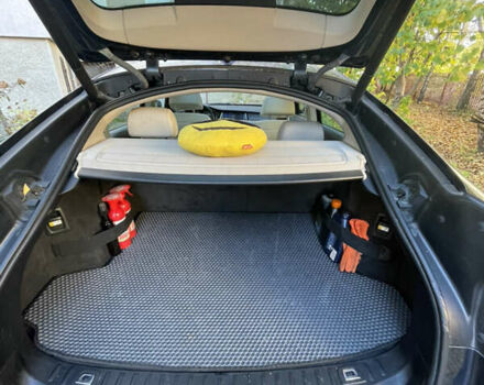 Синий БМВ 5 Серия ГТ, объемом двигателя 2.98 л и пробегом 230 тыс. км за 14500 $, фото 9 на Automoto.ua