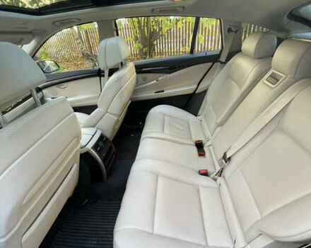 Синий БМВ 5 Серия ГТ, объемом двигателя 2.98 л и пробегом 230 тыс. км за 14500 $, фото 7 на Automoto.ua