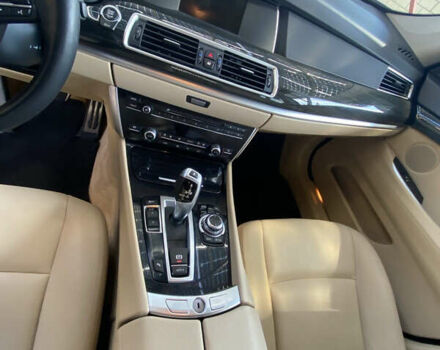 Синій БМВ 5 Серія ГТ, об'ємом двигуна 2 л та пробігом 53 тис. км за 24900 $, фото 13 на Automoto.ua