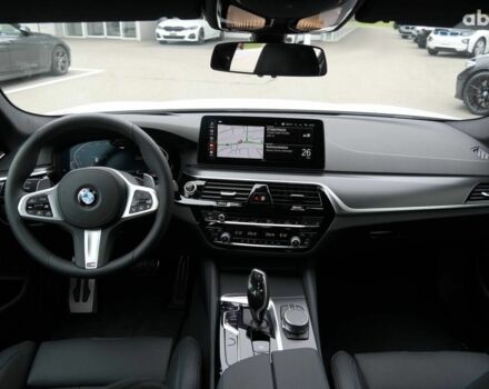 Белый БМВ 5 Серия, объемом двигателя 0 л и пробегом 2 тыс. км за 38999 $, фото 7 на Automoto.ua