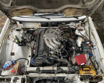 Белый БМВ 5 Серия, объемом двигателя 2.5 л и пробегом 1 тыс. км за 1200 $, фото 7 на Automoto.ua